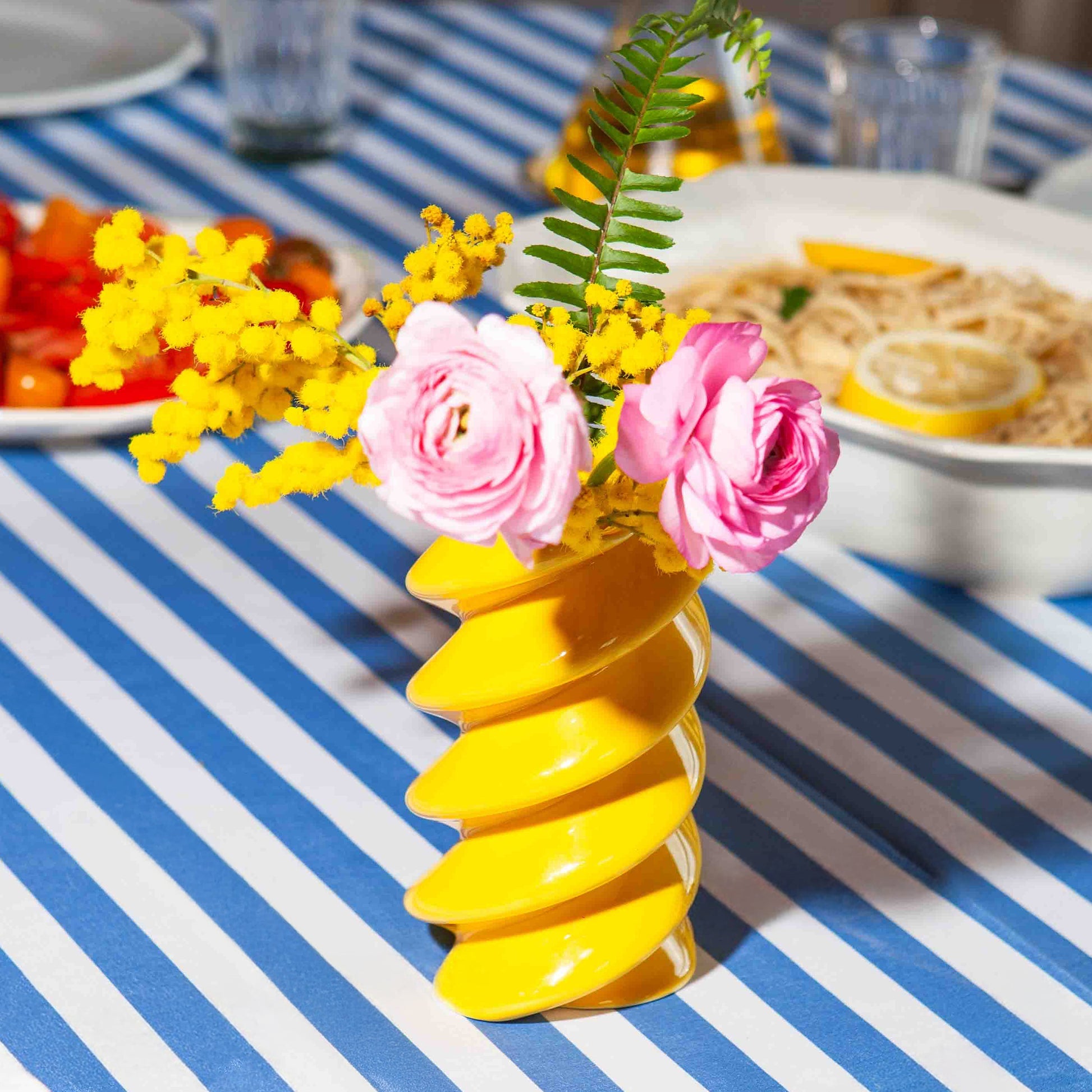 Ceramic Fusilli Vase