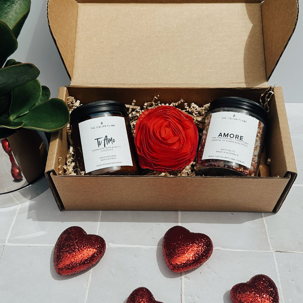 San Valentino Gift Box - Candle, Bag & Bath Salts