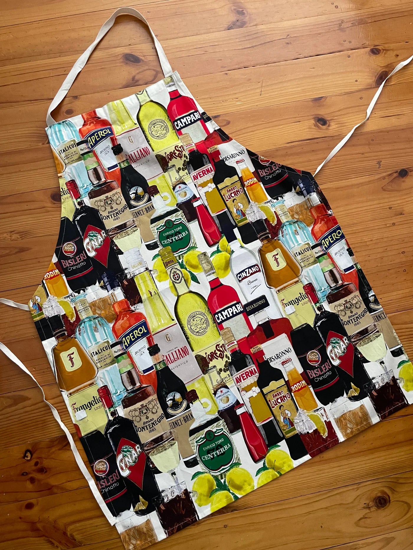 Aperitivo Time Apron